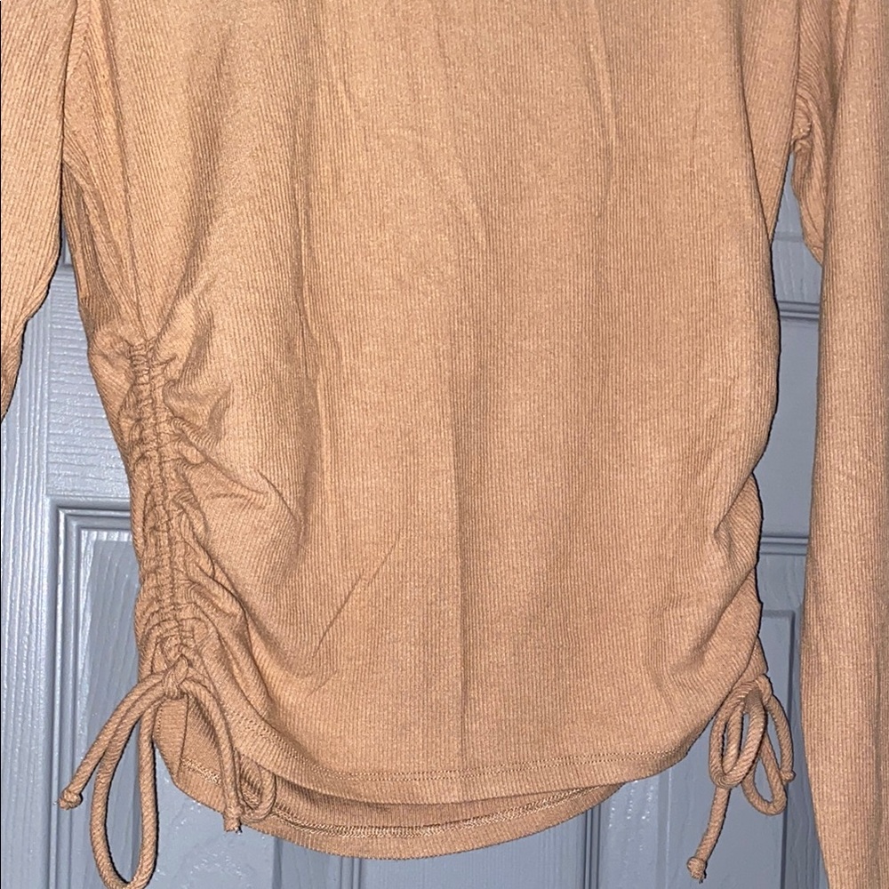 Ambiance Brown Long Sleeve Top size Large - Picture 3 of 5